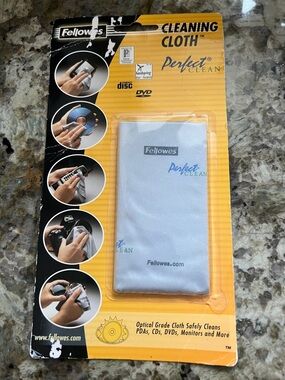 Fellowes Perfect Clean Optical Cleaning Cloth